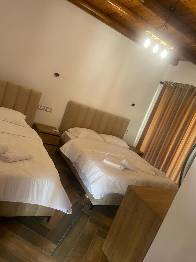 Guest House Bracaj Corovode Экстерьер фото