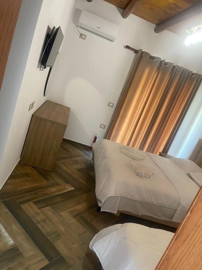 Guest House Bracaj Corovode Экстерьер фото