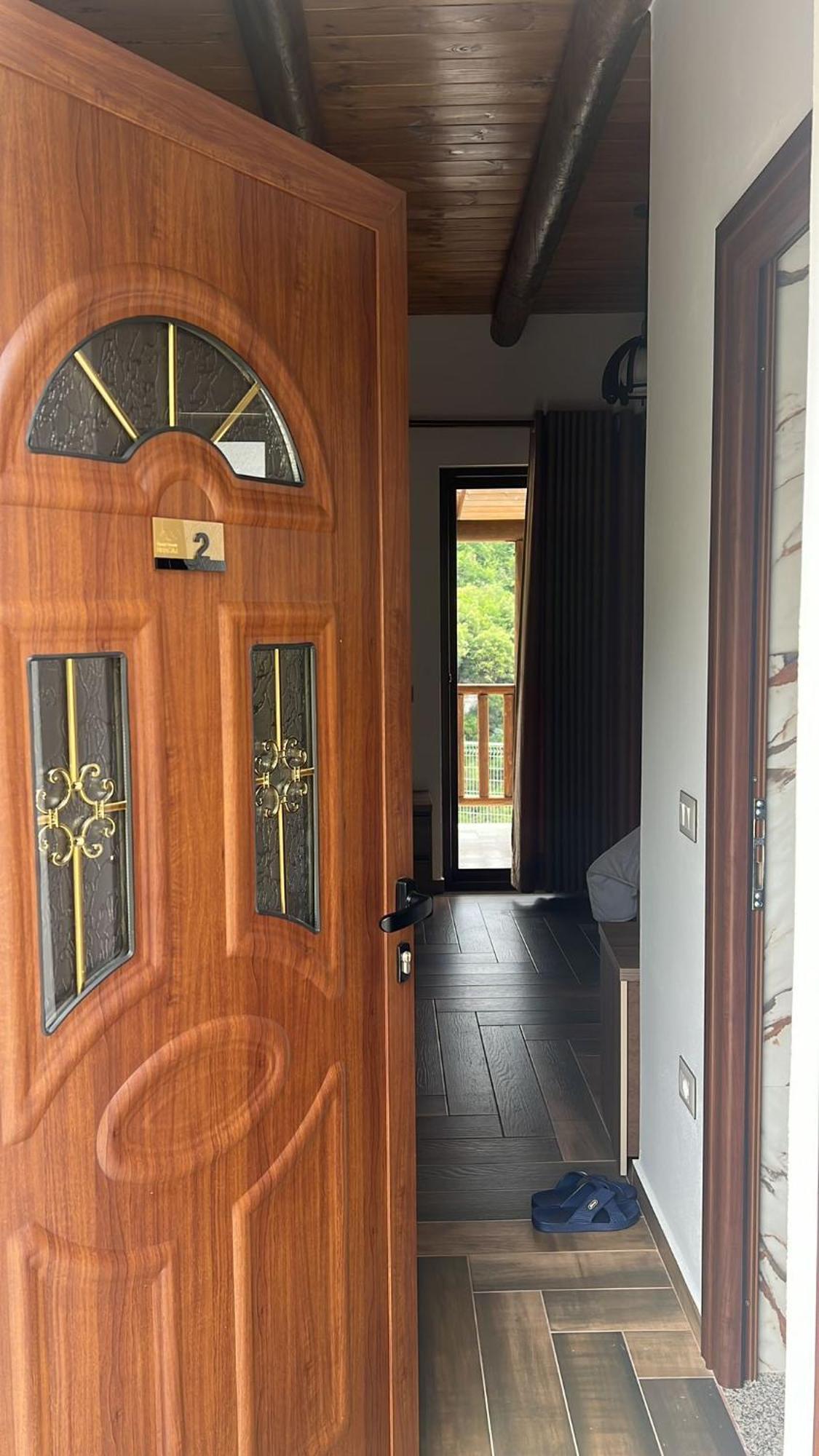 Guest House Bracaj Corovode Экстерьер фото
