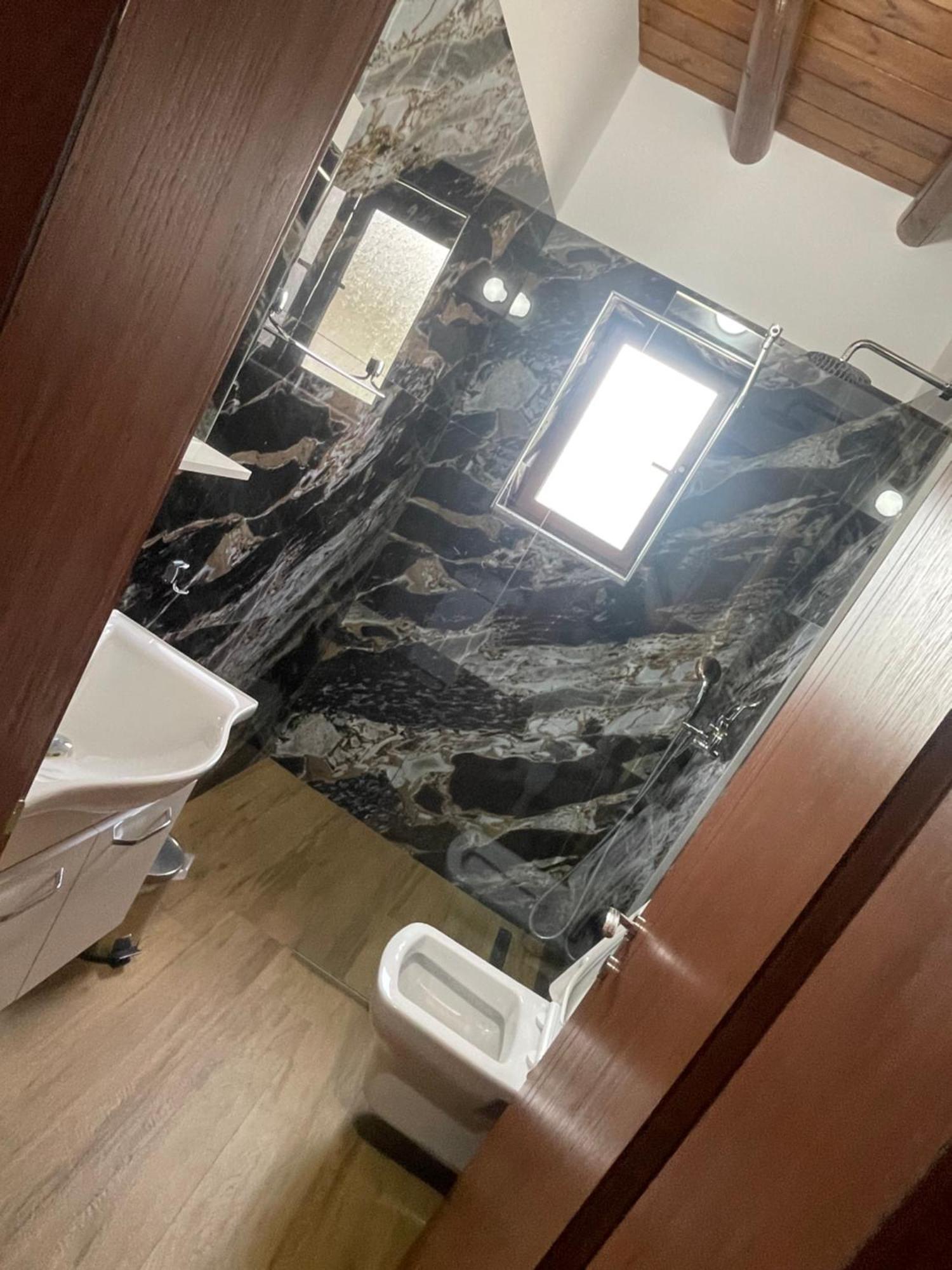 Guest House Bracaj Corovode Экстерьер фото