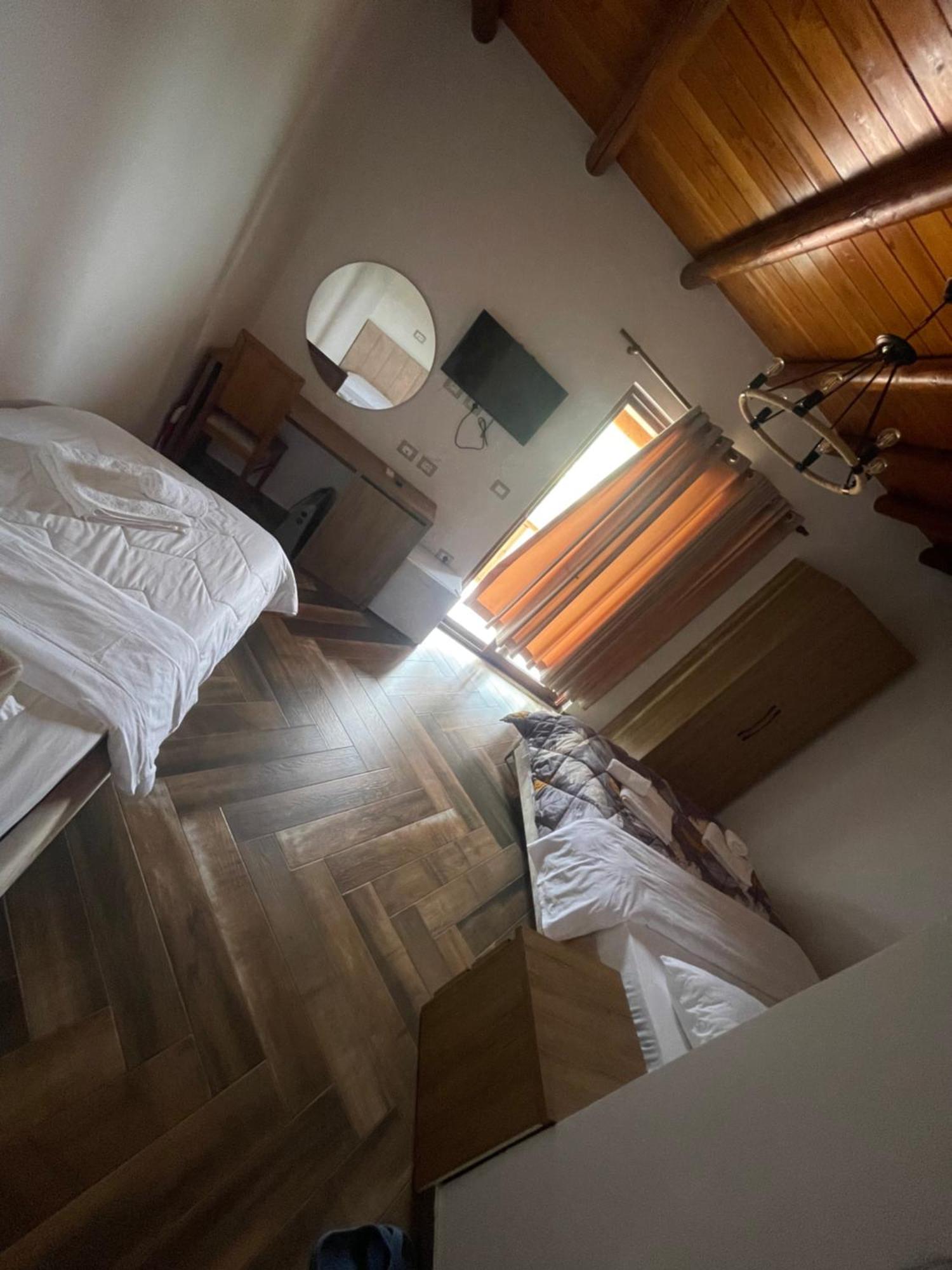 Guest House Bracaj Corovode Экстерьер фото