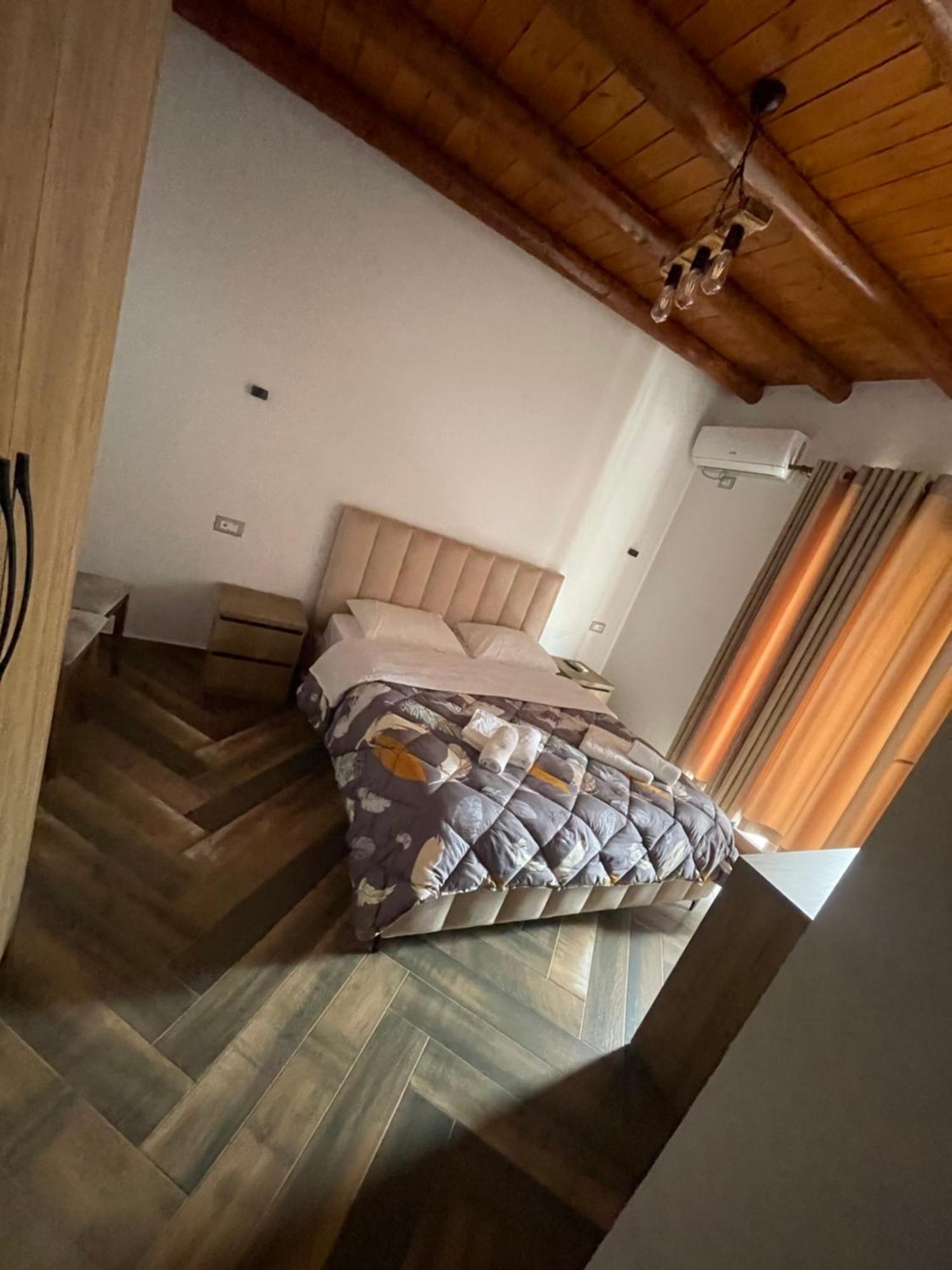 Guest House Bracaj Corovode Экстерьер фото