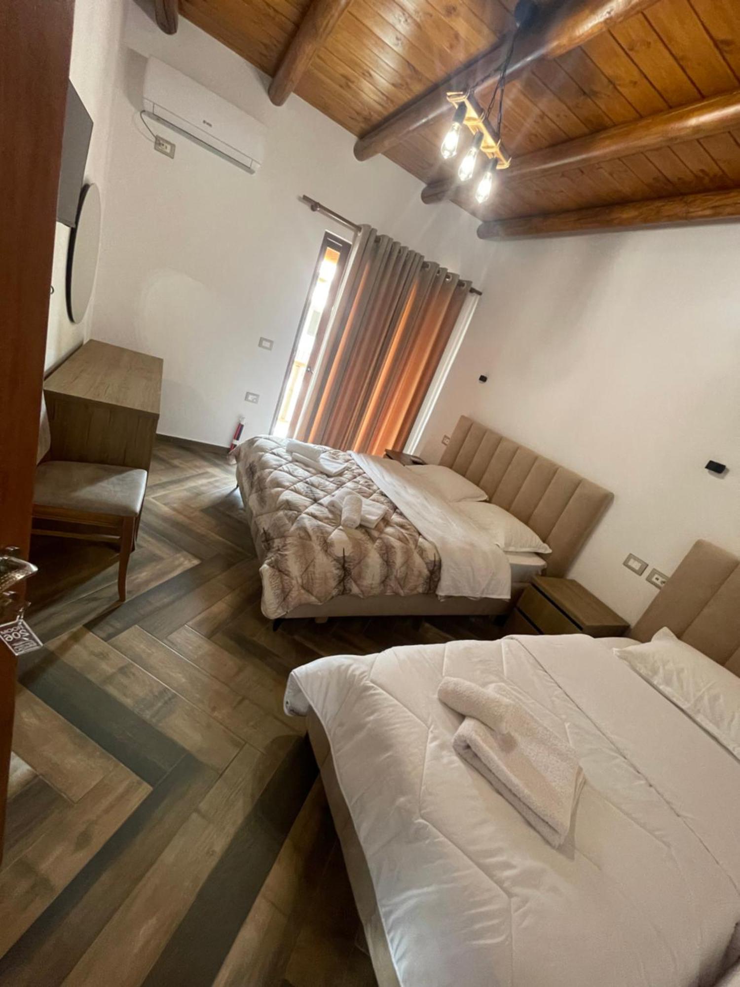 Guest House Bracaj Corovode Экстерьер фото
